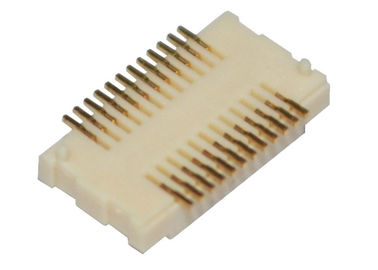 0.5A 0.5mm Pitch PA6T BTB Konnektör 24 Pin DC 500V PCB Header Konnektör