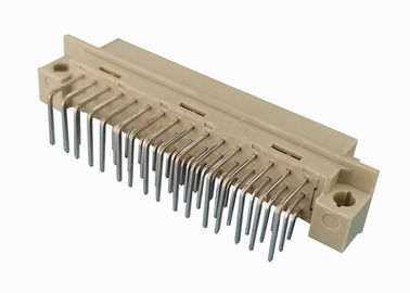 Üçlü Sıra DIN 41612 Dişi Başlık Konnektör 3X16 Pin 48P 500V AC / Dakika