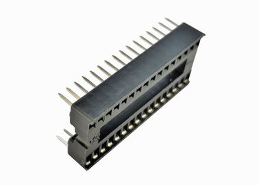 1.778mm Pitch IC Soket DIP Kare Delik Pin Header Konnektör 3A Akım Derecesi