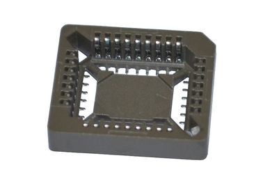 32 Pin PLCC IC Soket Konnektör 1.27mm Pitch SMT Tipi Altın / Kalay Kaplama